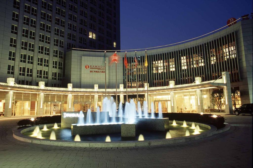 Ramada Plaza Shanghai Gateway Экстерьер фото