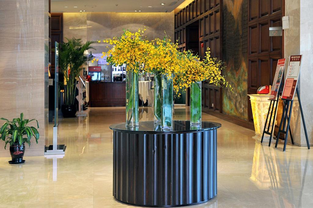 Ramada Plaza Shanghai Gateway Экстерьер фото